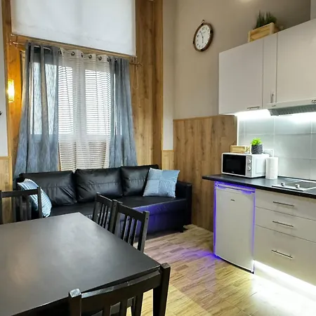 Lliri 32 Βαλένθια