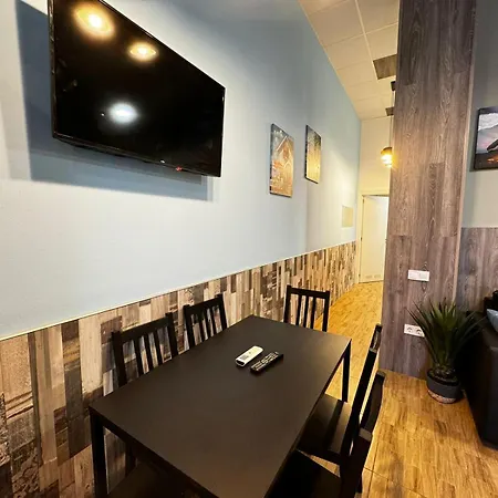 Lliri 32 * Βαλένθια