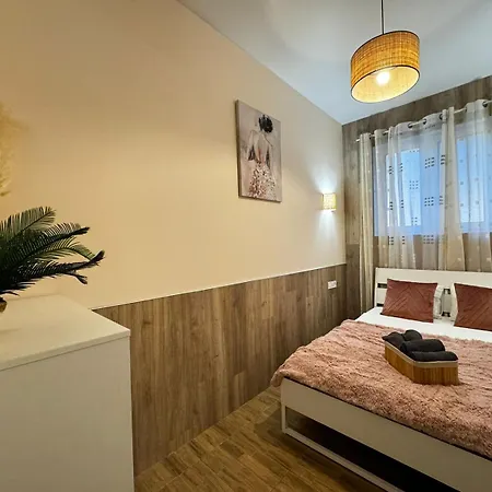 Lliri 32 Διαμέρισμα *