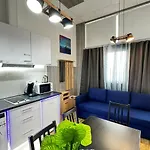 Lliri 32 *