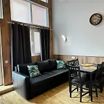 Lliri 32 * ולנסיה