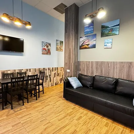 Lliri 32 Apartment *