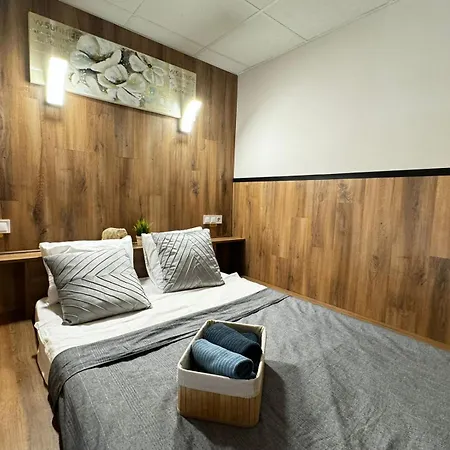 Lliri 32 Apartment *